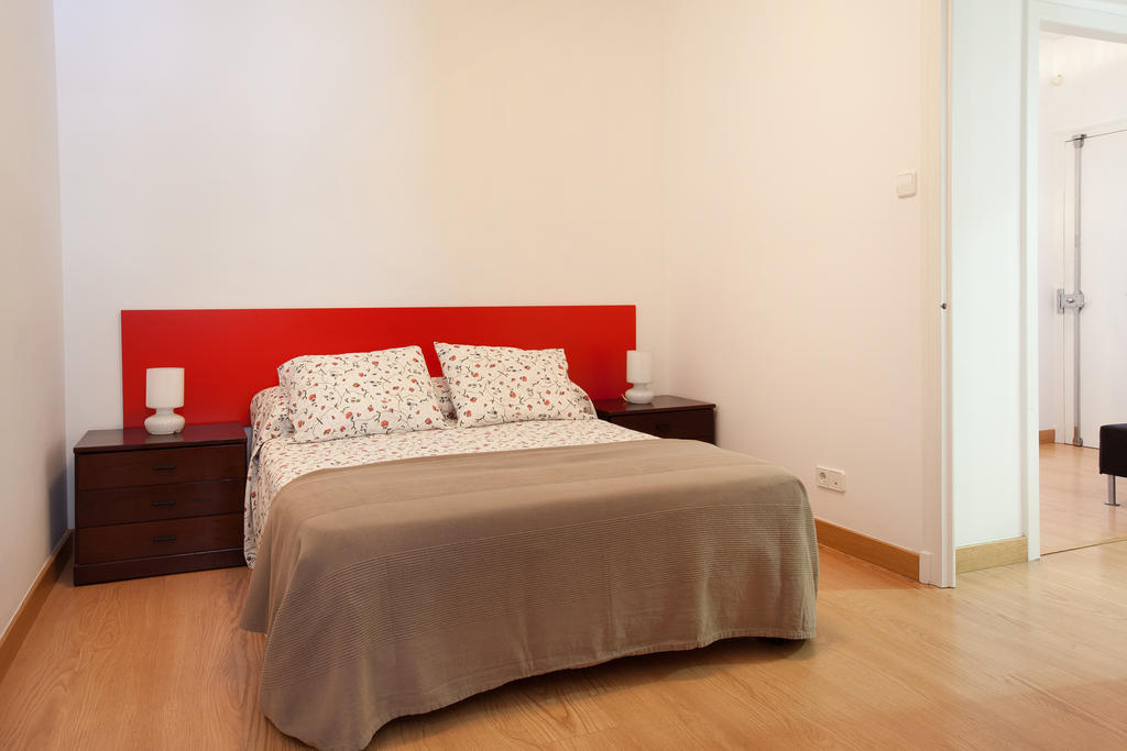 Click&Flat Floridablanca Apartment บาร์เซโลนา ห้อง รูปภาพ